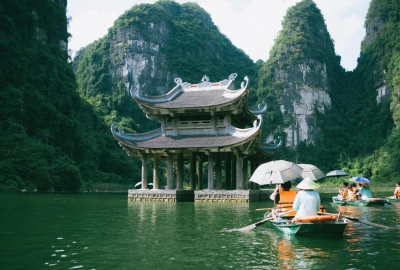 Ninh Binh Full Day: Hoa Lu – Trang An